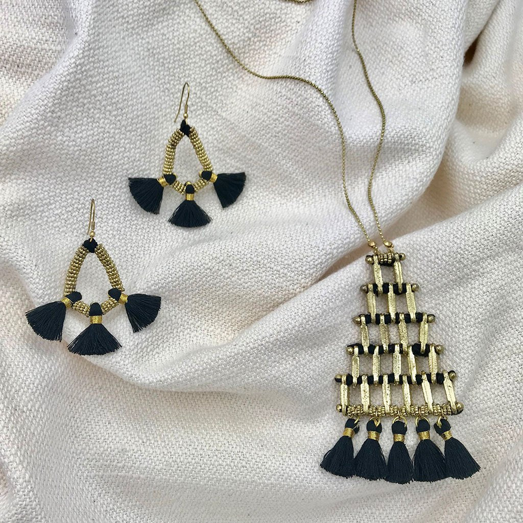 Kai Pyramid Necklace - Salim Fashion